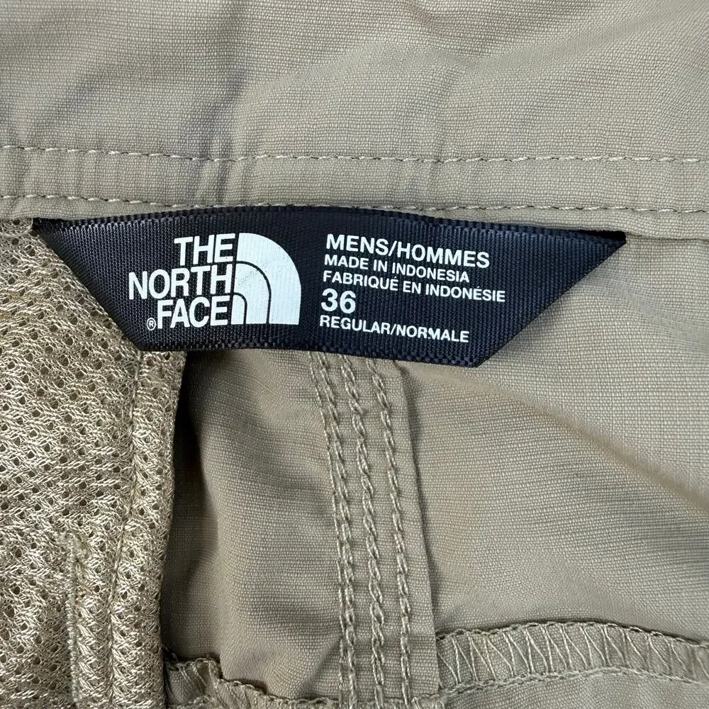 The North Face Shorts Men's 36 Khaki Hiking Shorts Outdoor Gear Gorpcore